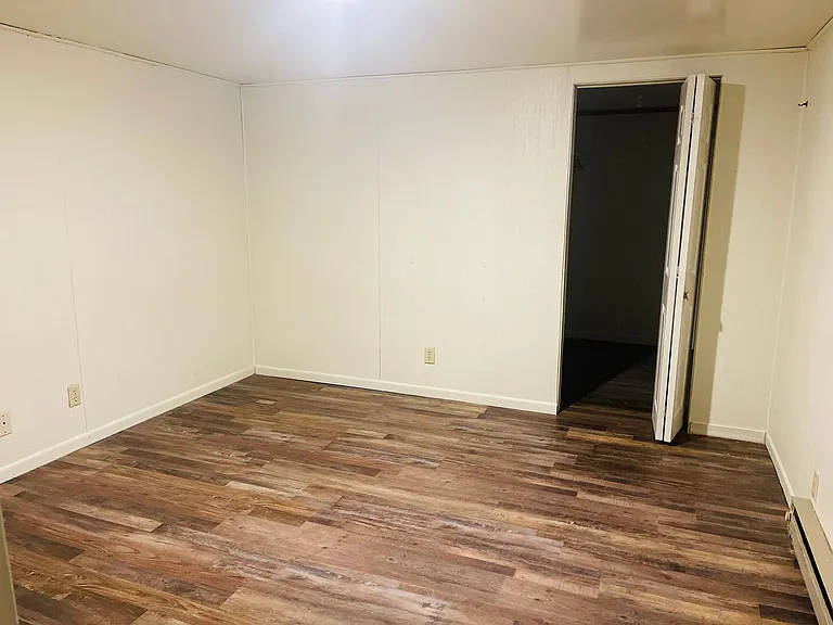 221 Avenue D — Photo 12