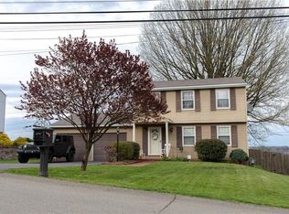 136 Rivercrest Dr, Coraopolis, PA 15108