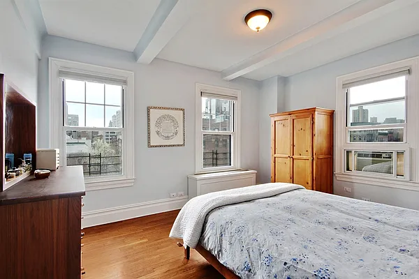 Sold by Corcoran | media 27