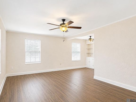 2nd image of 2961 Greenwood Dr