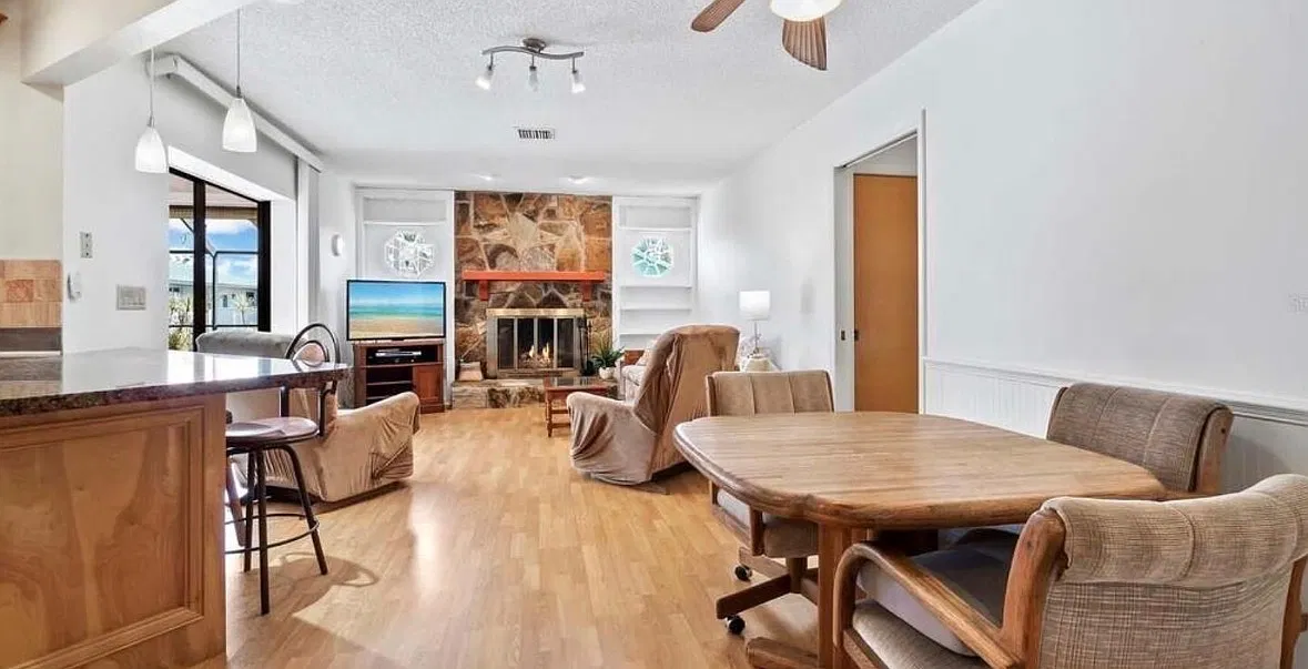 3 bed, 1843 sqft, $3,300 — Photo 4