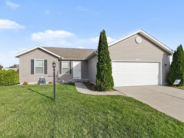52604 Blue Winged Trl, South Bend, IN 46628