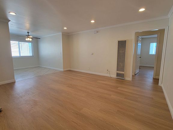 3rd image of 2316 S Grand Ave APT 3