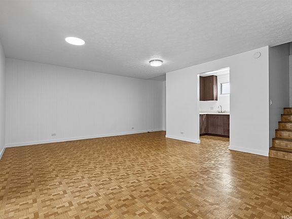 3rd image of 91-646 Kilaha St APT D