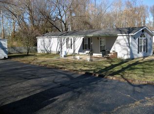 1351 Fairground Ln, Henderson, KY 42420