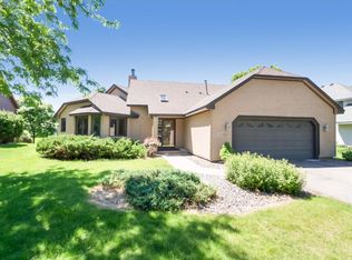 8845 Inverness Ter, Minneapolis, MN 55443
