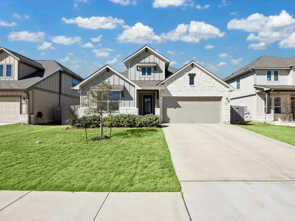 310 Westfield St, Hutto, TX 78634