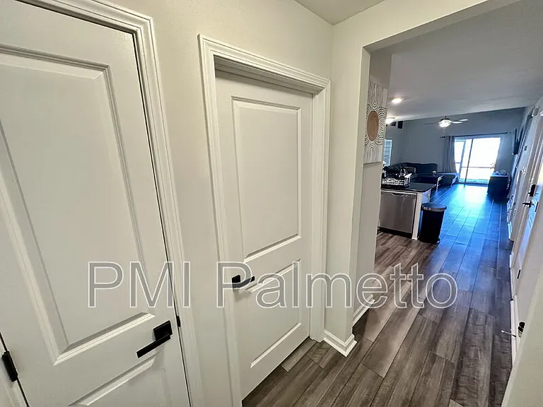 409 Eclipse Ln — Photo 3