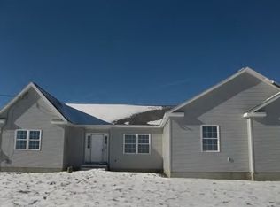 675 Mitchells Ln, Middletown, RI 02842