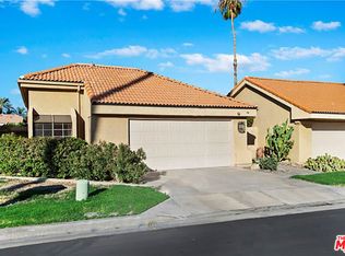 8 Las Cruces Ln, Palm Desert, CA 92260