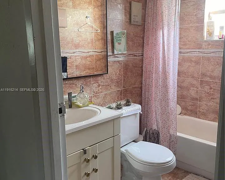 116 Tuscany Ln #116-B — Photo 13