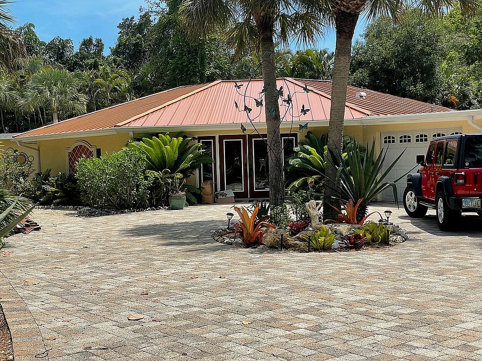 1st image of 3861 Coquina Dr