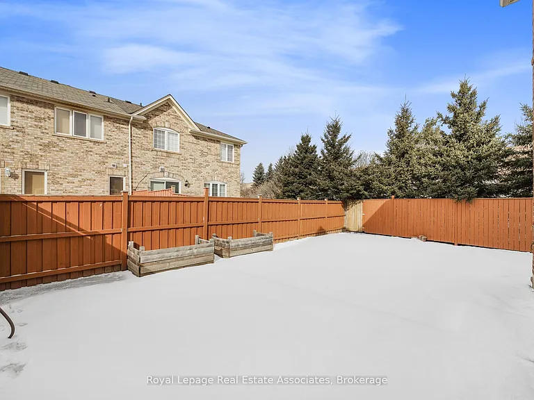 34 McCandless Ct — Photo 37