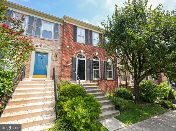 6251 Walkers Croft Way, Alexandria, VA 22315