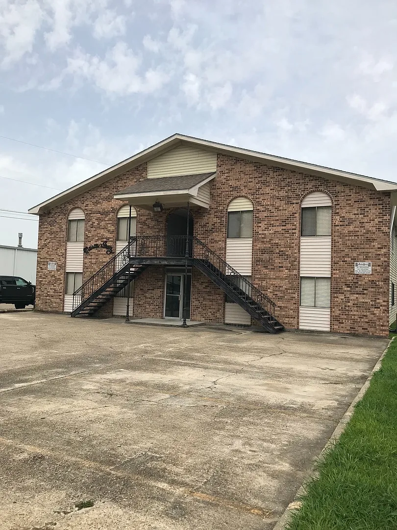 801 General Mouton — Photo 1