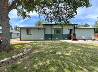 29093 Day Rd, McArthur, CA 96056