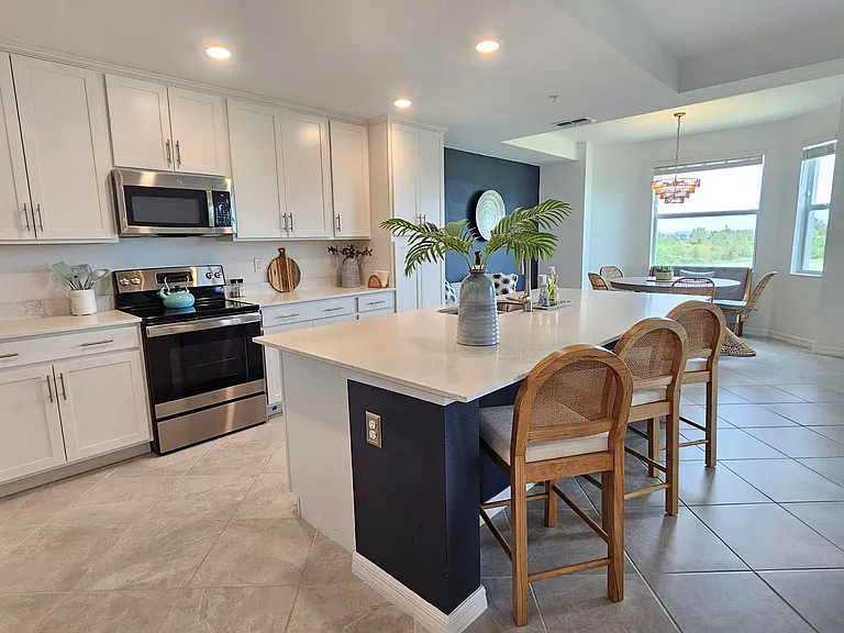 12180 Wellen Golf St #207 — Photo 8