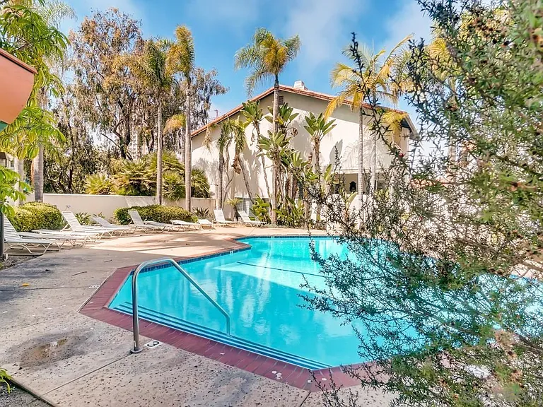 3970 La Jolla Village Dr — Photo 4
