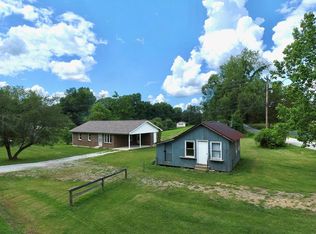 1140 Highway 587 Rd, Beattyville, KY 41311