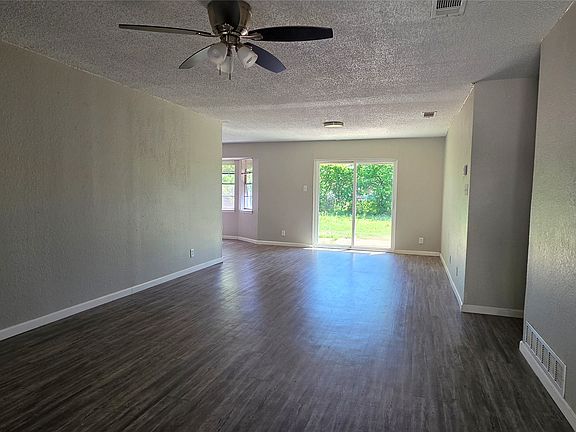 3rd image of 6432 Summit Ridge Dr