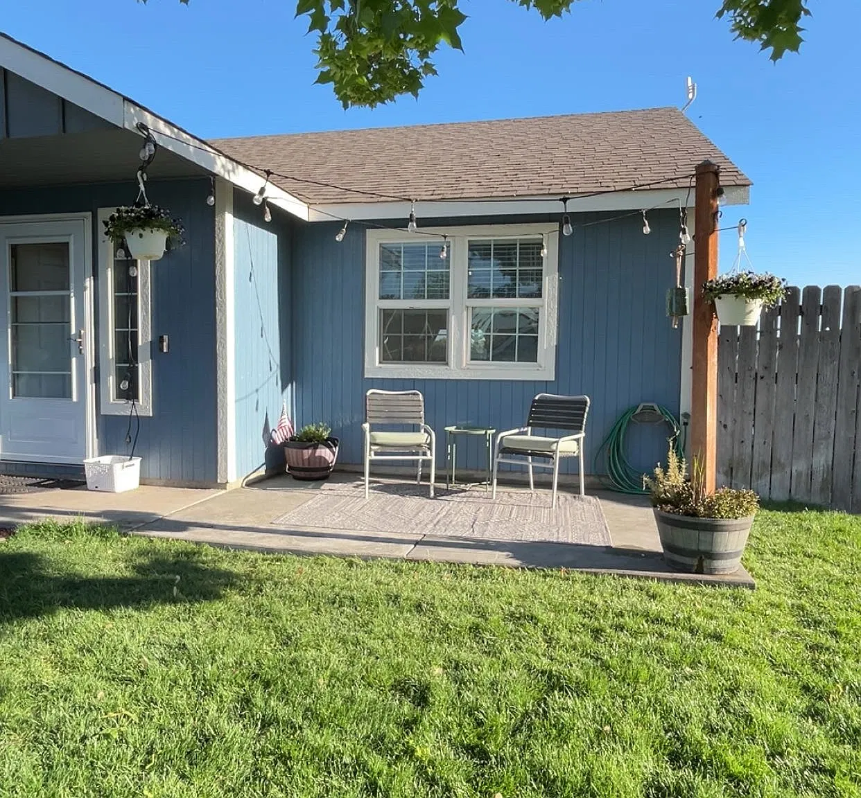 323 Sage St — Photo 4