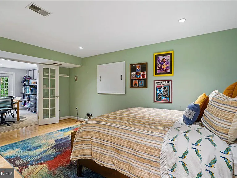 676 Old Hunt Way — Photo 46