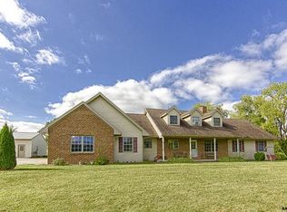 5565 Pine Rd, Thomasville, PA 17364