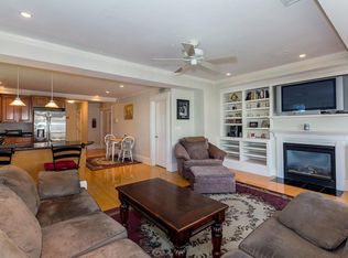 724 E 8th St #2, South Boston, MA 02127