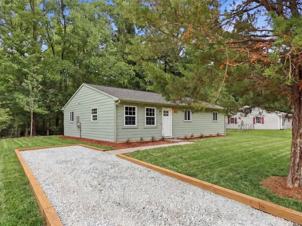 809 Felicia St, Durham, NC 27704