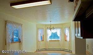 308 11th street dinning room