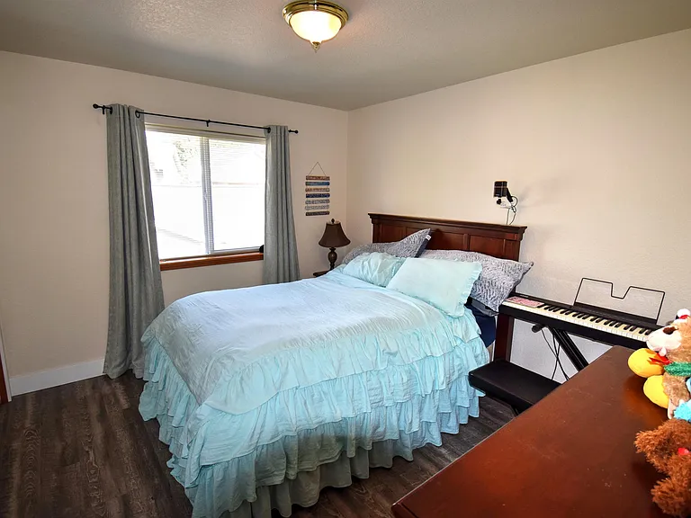 2918 Lohman Ct SE — Photo 25