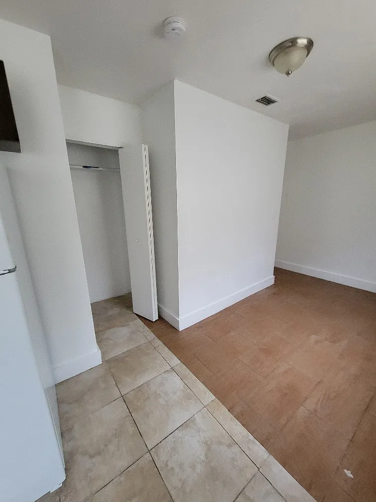 738 NE 86th St Apartment Homes — Photo 3