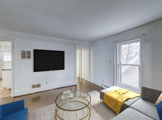 507 1/2 N Sycamore St, Lansing, MI 48933