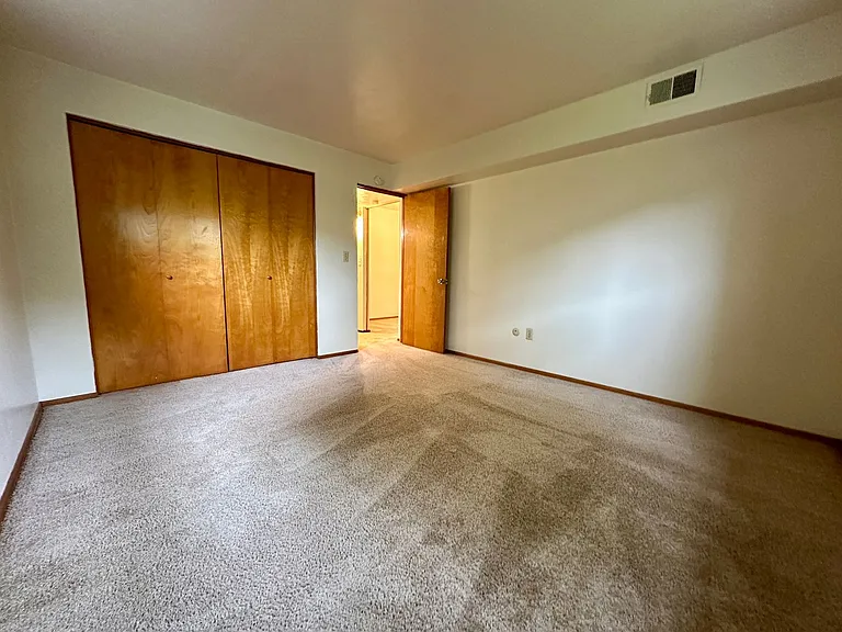511 Freeport Rd — Photo 14