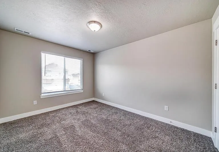 4431 W Glendon Dr — Photo 12