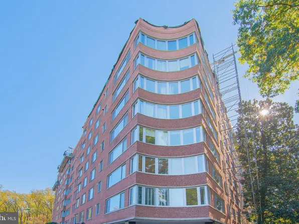 4200 Cathedral Ave NW APT 904, Washington, DC 20016