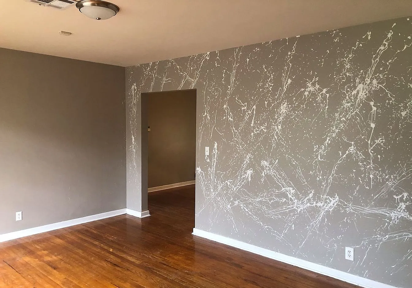 3 bed, 1800 sqft, $750 — Photo 2