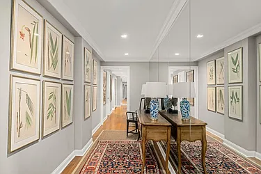 15 East 69th Street, #16A