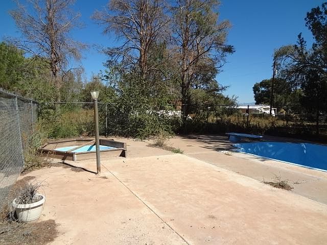 2nd image of 153 Camino Sabinal