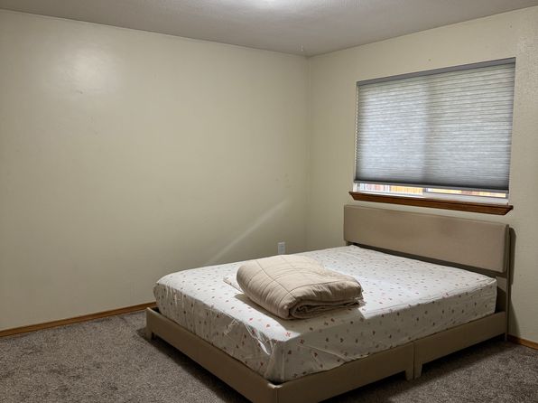 16846 Alpental Ln SE