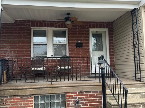 6161 Hegerman St, Philadelphia, PA 19135