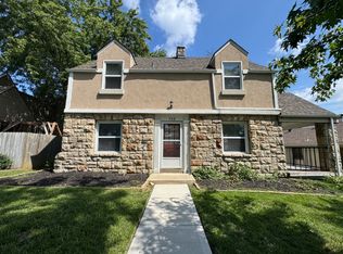 738 E Meyer Blvd, Kansas City, MO 64131