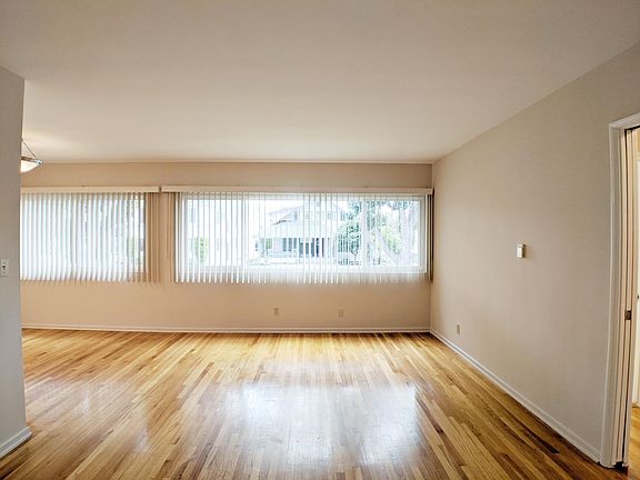 2nd image of 241 S Oakland Ave APT 1
