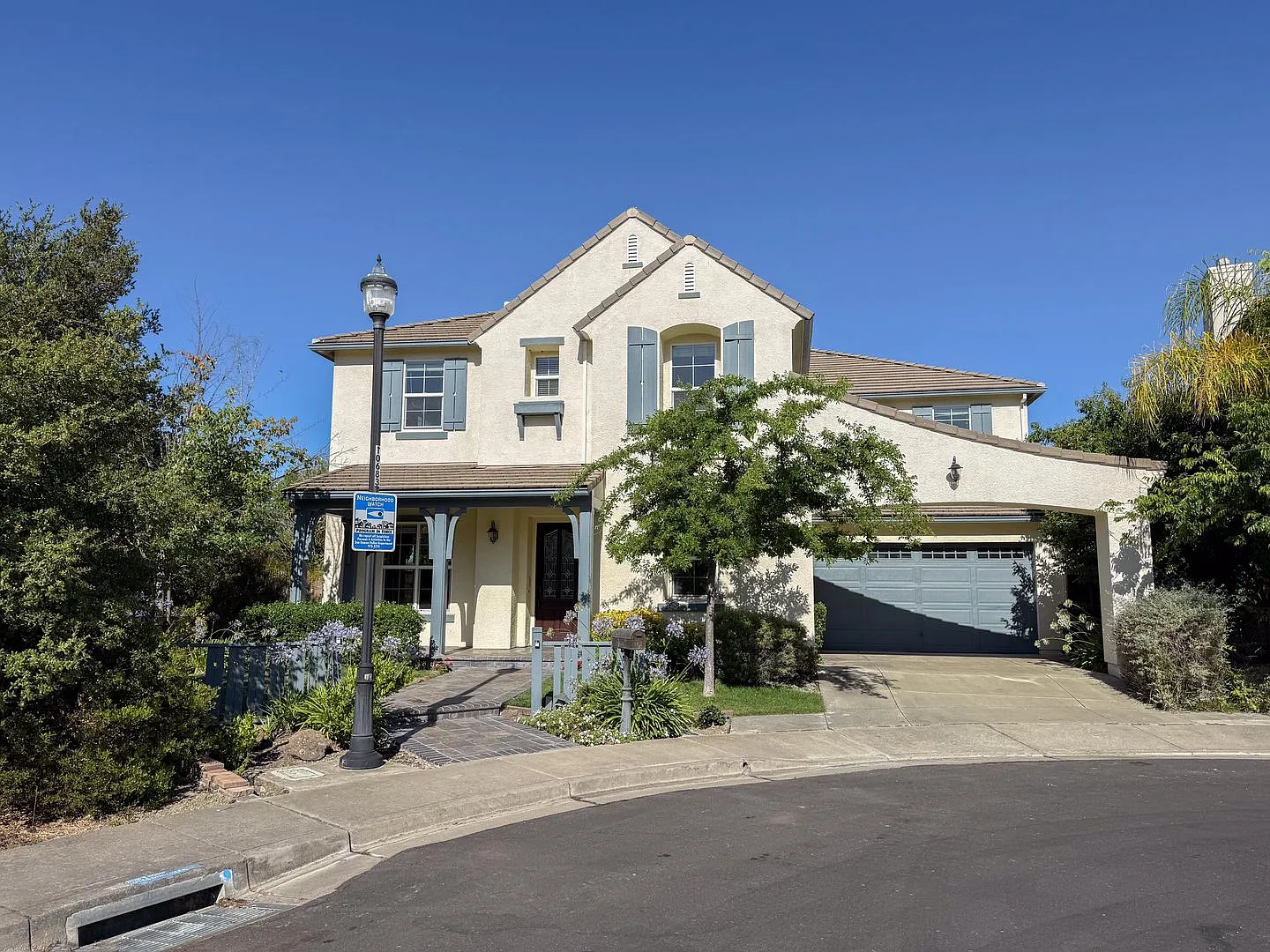 Executive Style Home in San Ramon Windemere — Photo 1