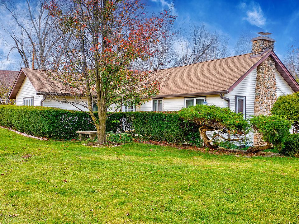 1st image of 25476 W Highwoods Dr