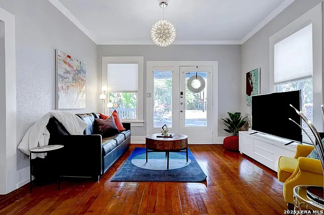 141 E Woodlawn Ave #1 — Photo 5