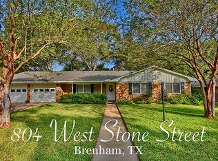 804 W Stone St, Brenham, TX 77833