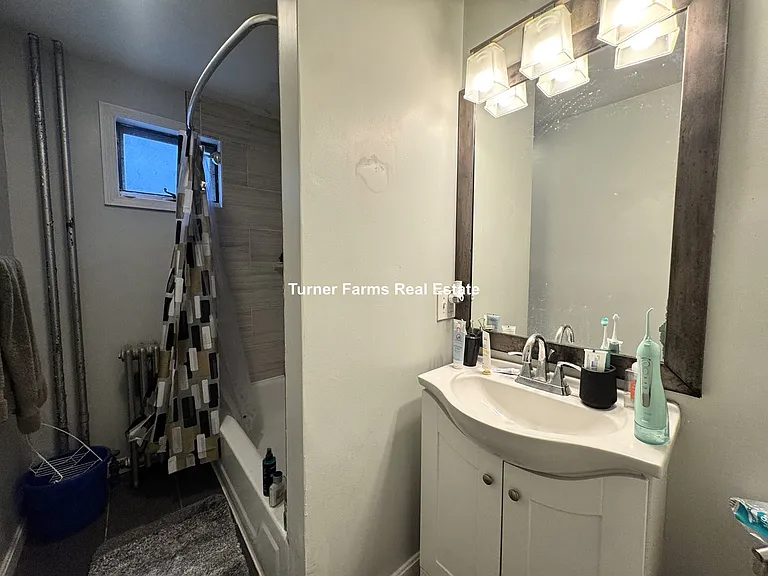 13-15 Cawfield St #1 — Photo 11