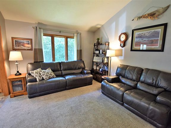 4th image of 2301 Shannon Marie Ct