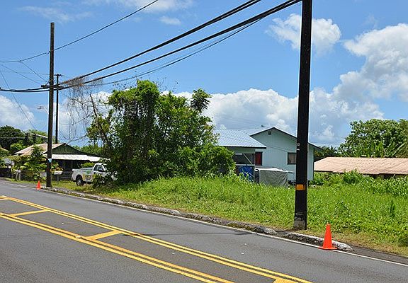 2nd image of Kaumana Dr Lot 42